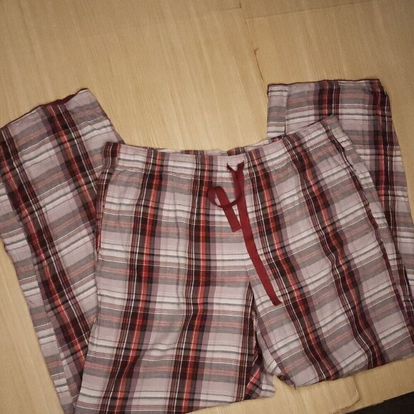 Victoria's Secret Red Plaid Lightweight Pajama Pants Large - Picture 1 of 7